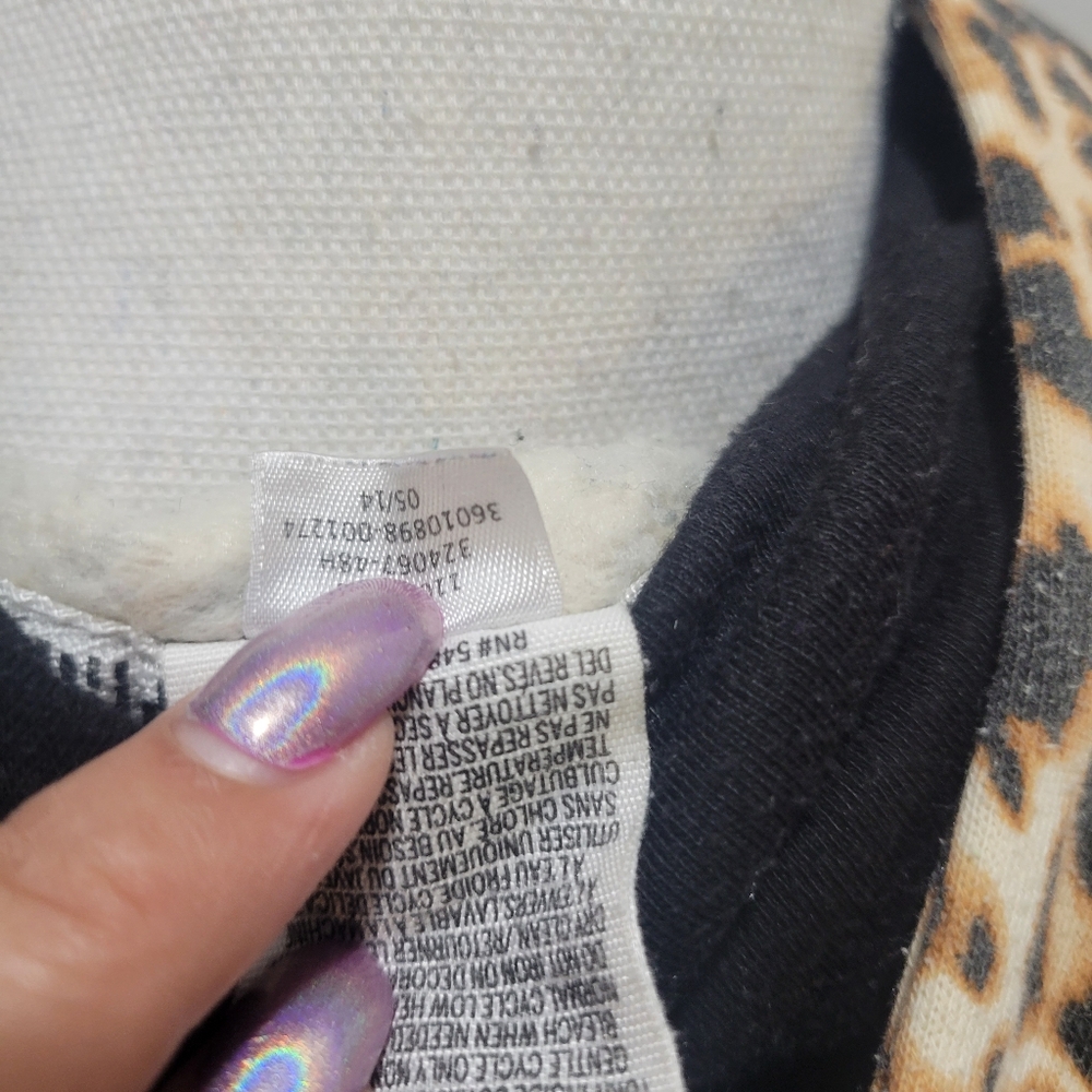 VS PINK HTF LEOPARD COWL NECK HOODIE - Picture 10 of 10